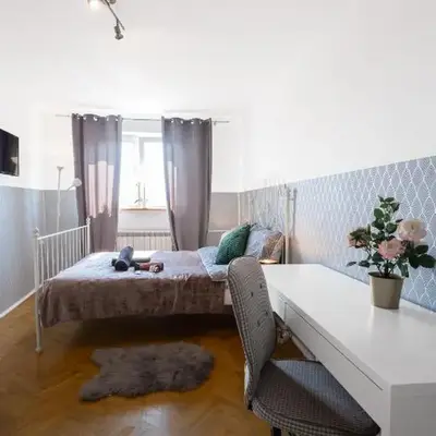 ClickTheFlat Wilson Square Apart Rooms