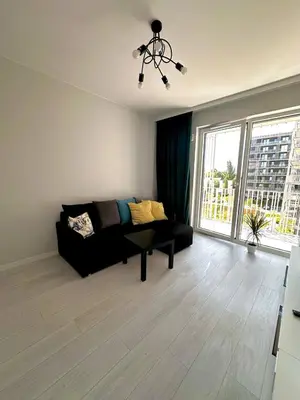 Część wypoczynkowa w obiekcie Apartament blisko dworca Warszawa Zachodnia, miejsce parkingowe w cenie