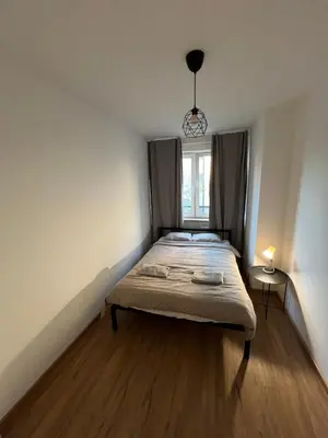 Łóżko lub łóżka w pokoju w obiekcie Warsaw City Budget Room 3 #self check-in #essentials included