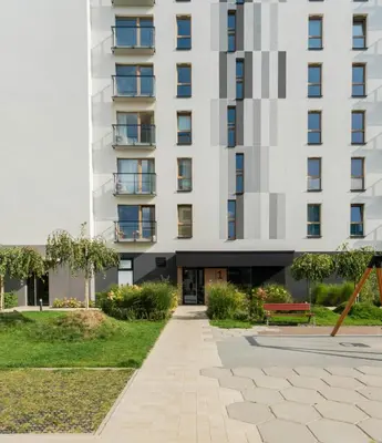 Budynek, w którym mieści się apartament