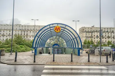 Budynek, w którym mieści się apartament
