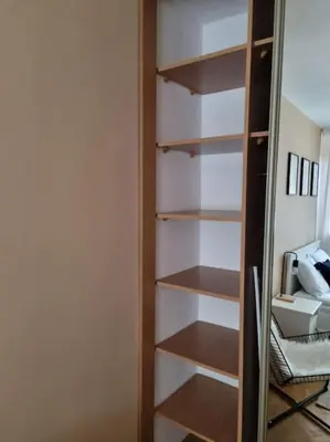 Plan piętra w obiekcie Przytulne mieszkanko z balkonem i parkingiem w sercu Pragi Południe