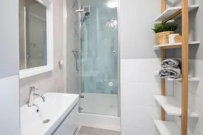 Plan piętra w obiekcie Close-Central Warsaw Apartment - Great Location - Cozy Studio Apartment - Ogrodowa#2