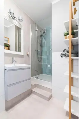 Plan piętra w obiekcie Close-Central Warsaw Apartment - Great Location - Cozy Studio Apartment - Ogrodowa#2