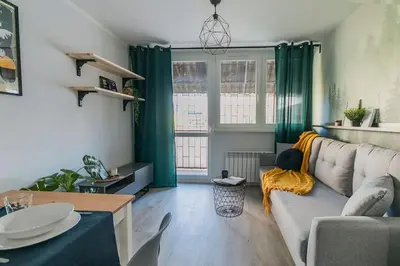 Plan piętra w obiekcie Close-Central Warsaw Apartment - Great Location - City Center - Ogrodowa#5
