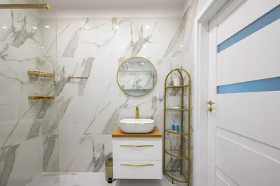 Łazienka w obiekcie Bemowo Narwik Deluxe Studio by BookingHost