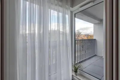 Balkon lub taras w obiekcie Urban Chic - City Center - 3 Bedroom Apartment - 12 People - Siedmiogrodzka 3