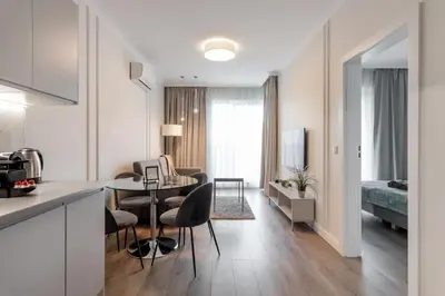 Kuchnia lub aneks kuchenny w obiekcie Urban Chic - City Center - 3 Bedroom Apartment - 12 People - Siedmiogrodzka 3