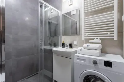 Plan piętra w obiekcie Golden Apartments Warsaw Solidarnosci 60B 37