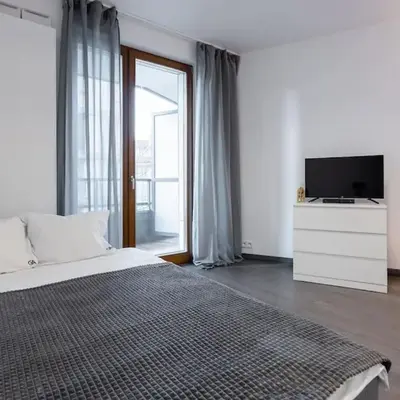 Golden Apartments Warsaw Solidarnosci 60B 37