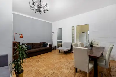Plan piętra w obiekcie Close-Central Warsaw Apartment - Great Location- Warsaw Stays- Freta
