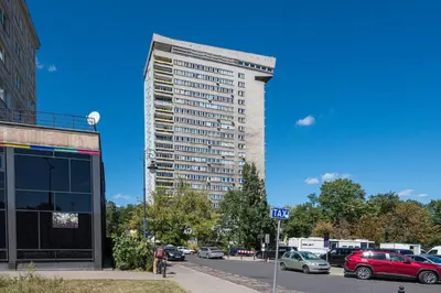 Plan piętra w obiekcie Smolna City View 7th Floor Apartment by BookingHost