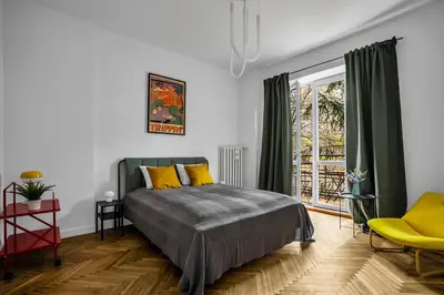 Łóżko lub łóżka w pokoju w obiekcie Warsaw Suite near River - 58m2, Metro, Balcony