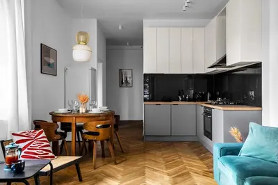 Kuchnia lub aneks kuchenny w obiekcie Warsaw Suite near River - 58m2, Metro, Balcony