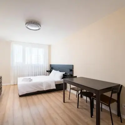 Targówek 3-Bedroom Apartment by BookingHost