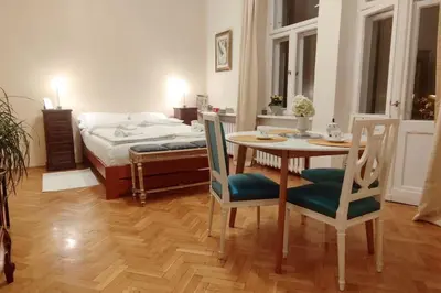 Łóżko lub łóżka w pokoju w obiekcie Aline Apart