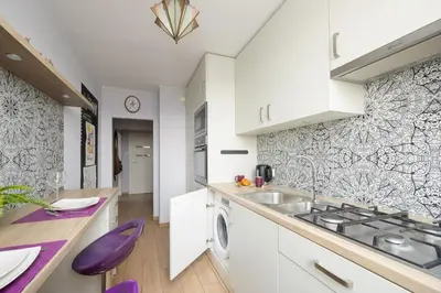 Kuchnia lub aneks kuchenny w obiekcie Classic Style Apartment - Remote Work by Noclegi Renters
