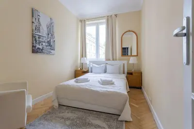 Plan piętra w obiekcie Close-Urban Chic - Two Bedrooms Apartment - City Center&Nowy Swiat