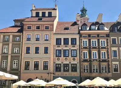 Budynek, w którym mieści się aparthotel