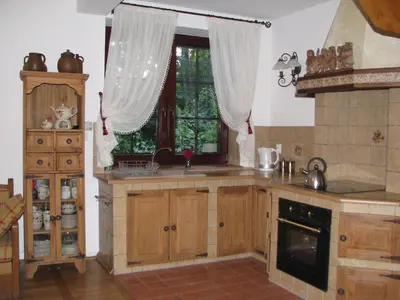 Kuchnia lub aneks kuchenny w obiekcie Cozy and Comfortable Guest House in the City