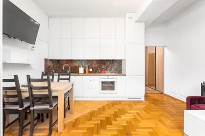Kuchnia lub aneks kuchenny w obiekcie Wileńska 33 by Homeprime
