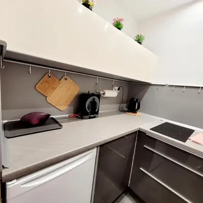 Kuchnia lub aneks kuchenny w obiekcie Apartament Centrum Warszawa