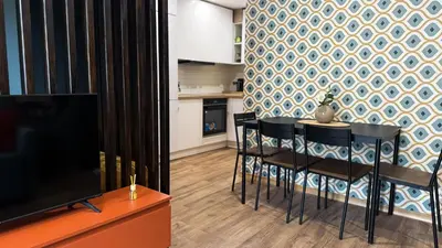 Kuchnia lub aneks kuchenny w obiekcie Orange Studio with balcony - free parking and self check-in