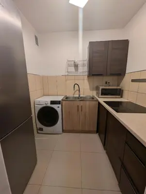 Kuchnia lub aneks kuchenny w obiekcie Remote Work Friendly Apartment - Ideal for Monthly Stay
