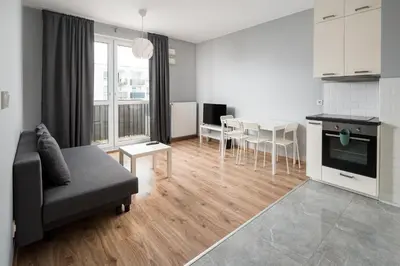 Kuchnia lub aneks kuchenny w obiekcie Warszawa-Włochy Excellent Apartment by BookingHost