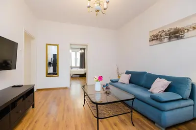 Telewizja i/lub zestaw kina domowego w obiekcie ShortStayPoland Sandomierska B157