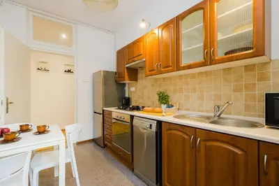 Kuchnia lub aneks kuchenny w obiekcie ShortStayPoland Sandomierska B157