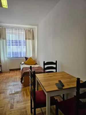 Część wypoczynkowa w obiekcie Hostel kamelarny dla seniorow z celodobowa opieka Wera