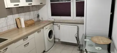Kuchnia lub aneks kuchenny w obiekcie B10 Solec Koźmińska 2 rooms Football Stadium
