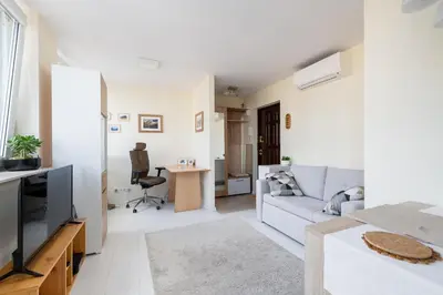 Część wypoczynkowa w obiekcie RentPlanet - Apartament Wola
