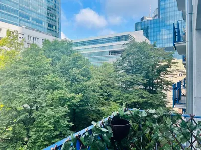 Budynek, w którym mieści się apartament