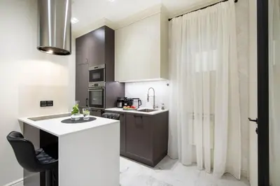Kuchnia lub aneks kuchenny w obiekcie Stunning 2bed with terrace and parking