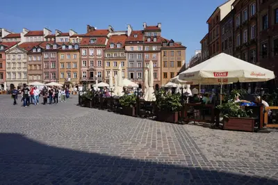 Widok na miasto Warszawa z tego apartamentu
