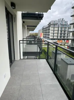 Balkon lub taras w obiekcie Metro Art Zupnicza National Stadium Warsaw
