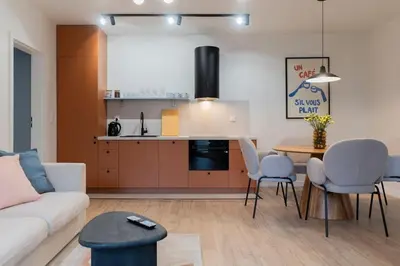 Kuchnia lub aneks kuchenny w obiekcie Warsaw Concierge Wedel