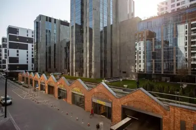 Budynek, w którym mieści się apartament
