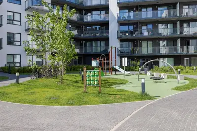 Plac zabaw dla dzieci w obiekcie Modern & Stylish Apartment with Balcony Warsaw by Noclegi Renters