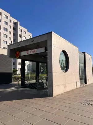 Budynek, w którym mieści się apartament