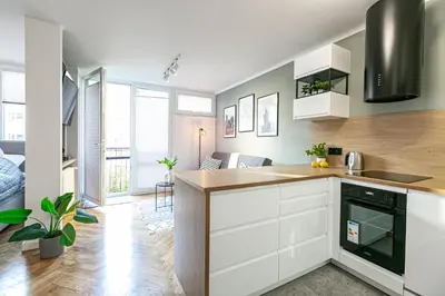 Kuchnia lub aneks kuchenny w obiekcie Żelazna 58 62 - Better Rental
