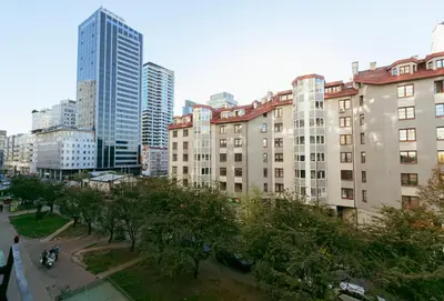 Budynek, w którym mieści się apartament