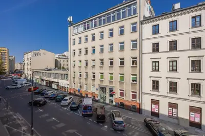 Budynek, w którym mieści się apartament