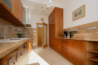 Kuchnia lub aneks kuchenny w obiekcie Family Apartment with Parking Mokotów Warsaw by Noclegi Renters