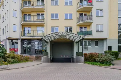 Budynek, w którym mieści się apartament