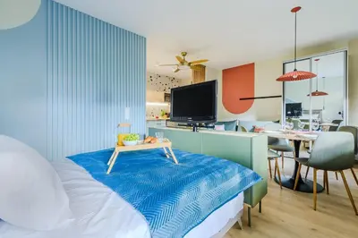 Telewizja i/lub zestaw kina domowego w obiekcie P&O Apartments Metro Kabaty