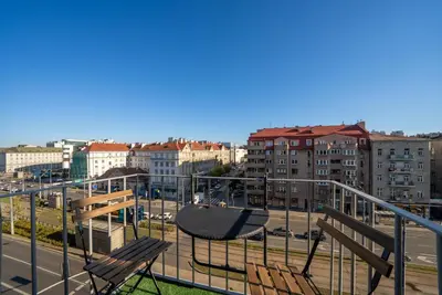 Budynek, w którym mieści się apartament