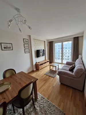 Telewizja i/lub zestaw kina domowego w obiekcie Rayskiego Premium Apartment